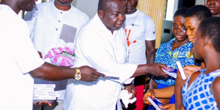 Frank Asiedu Bekoe motivates 2025 BECE candidates with Mathematical Sets