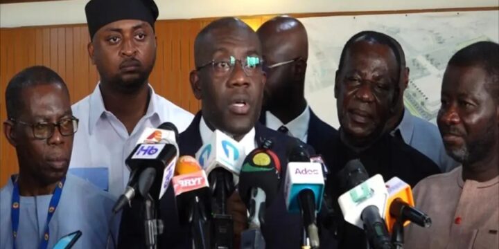 Minority rejects cocoa cut price, calls for Randy Abbey’s dismissal